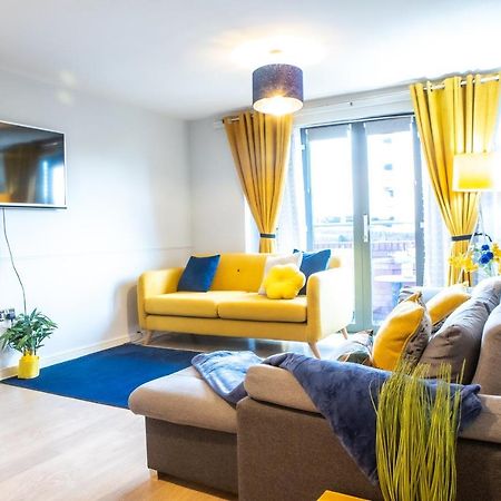 Newly Furnished Appartment Near Train Station Wolverhampton Eksteriør bilde